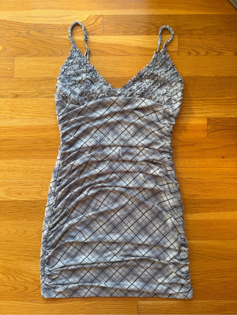 Princess Polly Grey Plaid Ruched Mini Dress - Size Small